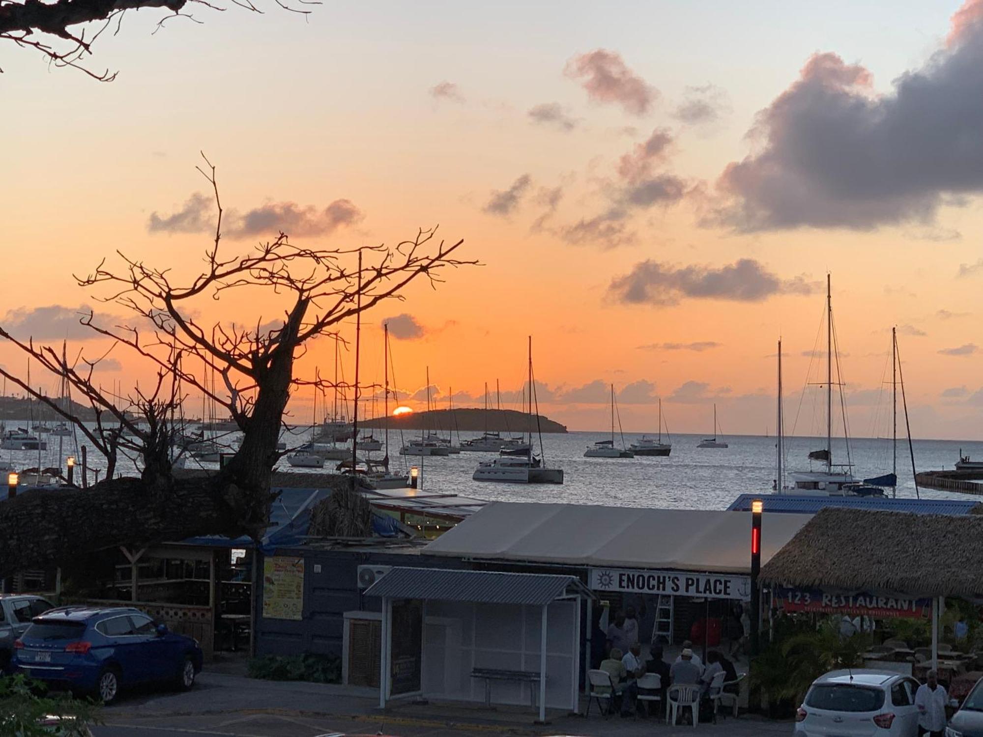 Apartament Duplex Cosy Au Coeur De Marigot Marigot  Zewnętrze zdjęcie